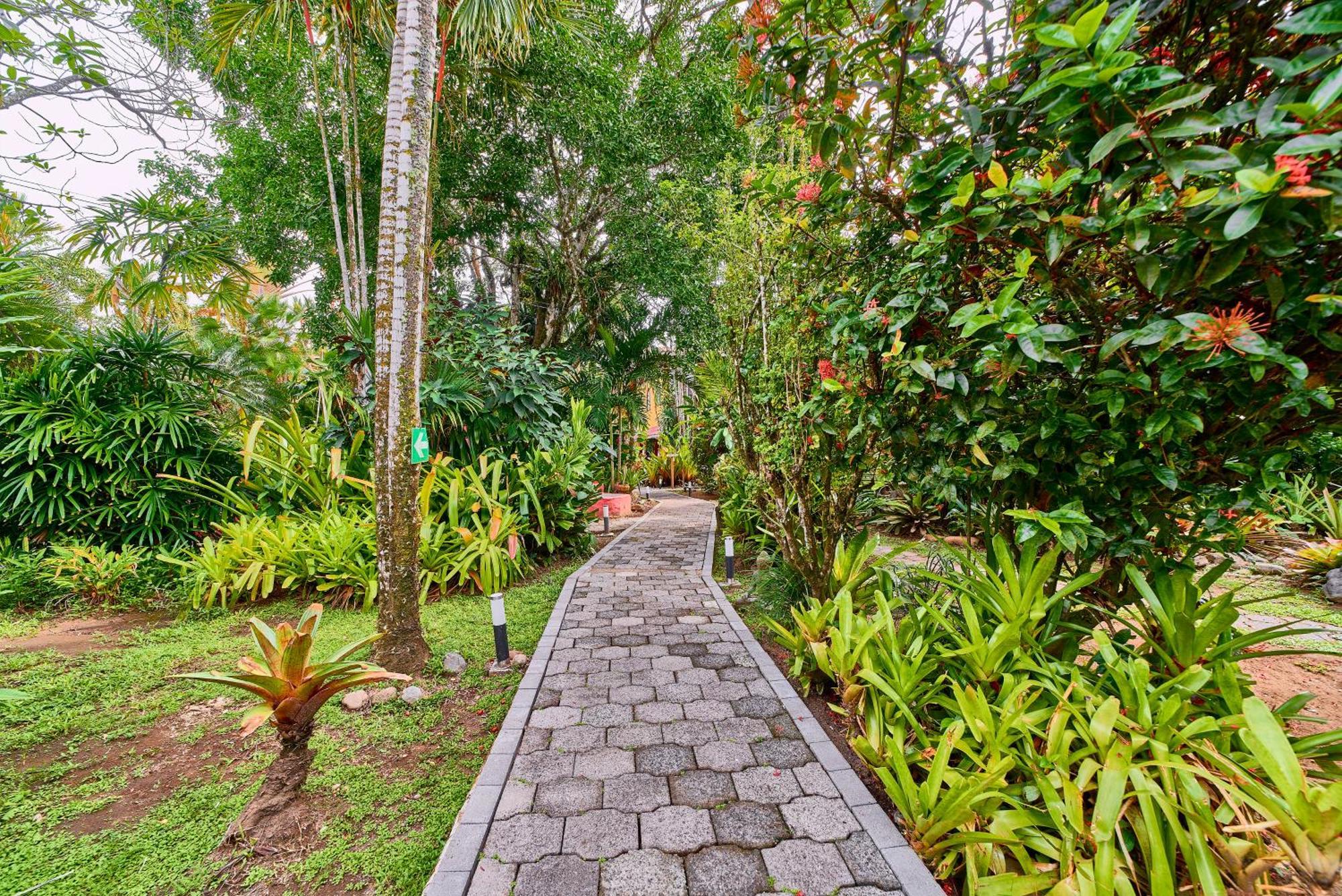 Hotel El Encanto Cahuita Exterior foto